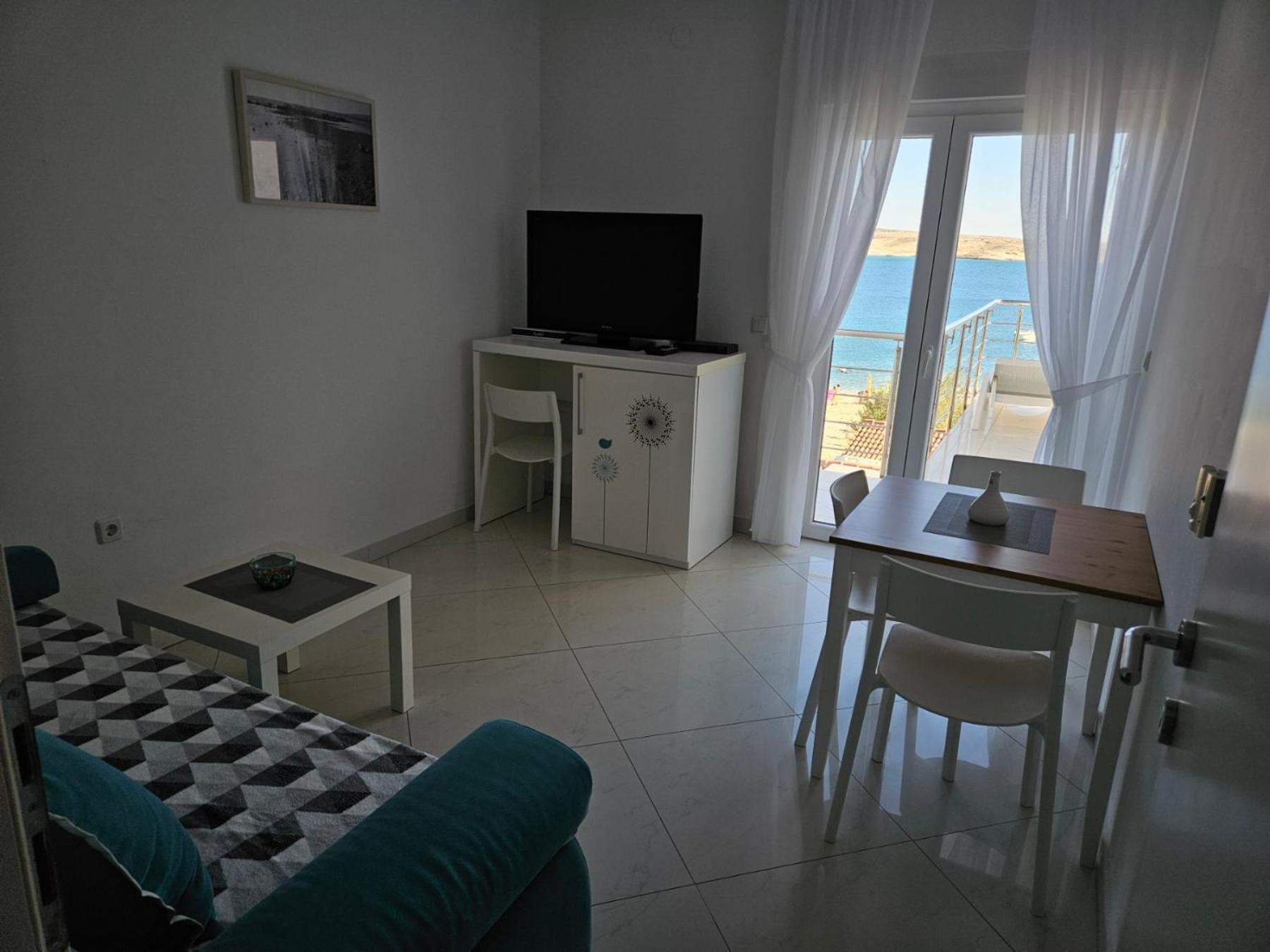 Apartments Barbati Новаля Екстериор снимка