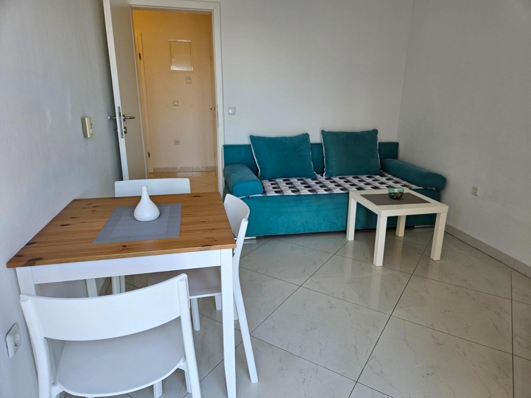 Apartments Barbati Новаля Екстериор снимка
