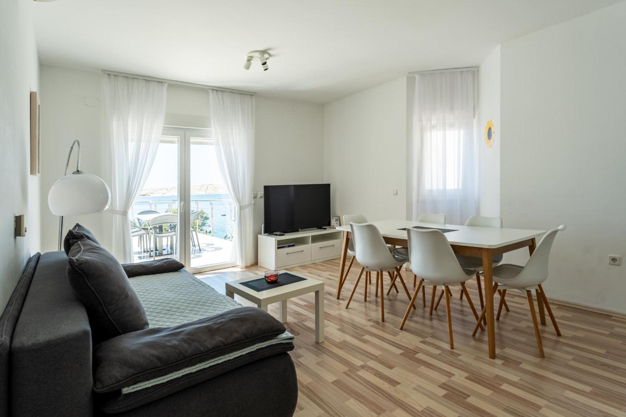 Apartments Barbati Новаля Екстериор снимка